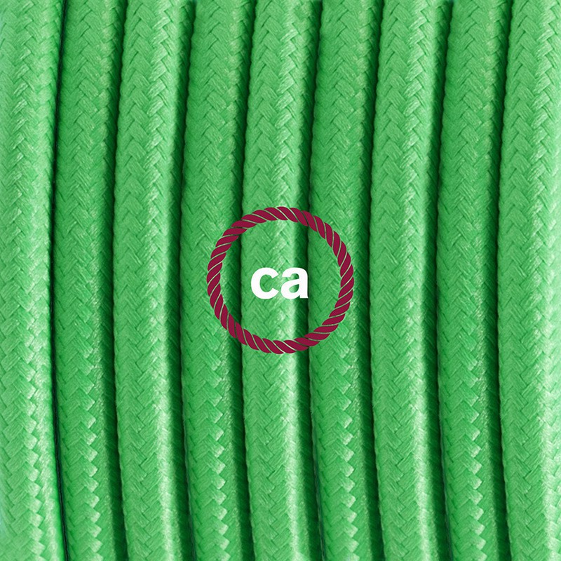 Crea tu Snake Efecto Seda Verde Lima RM18 y trae la luz donde tu quieras.