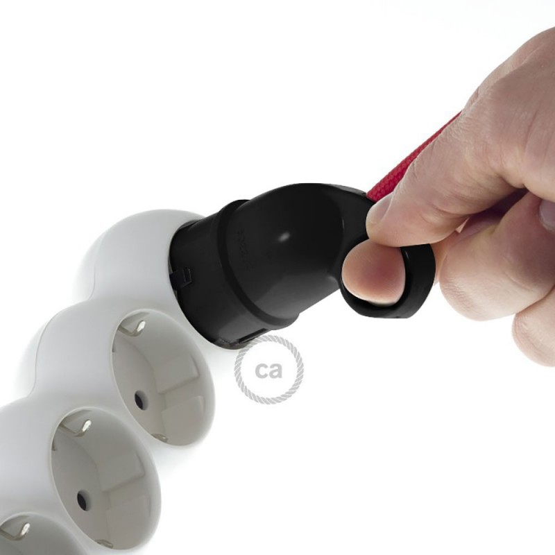 Clavija Schuko Confort con anillo 16A 250V Negra