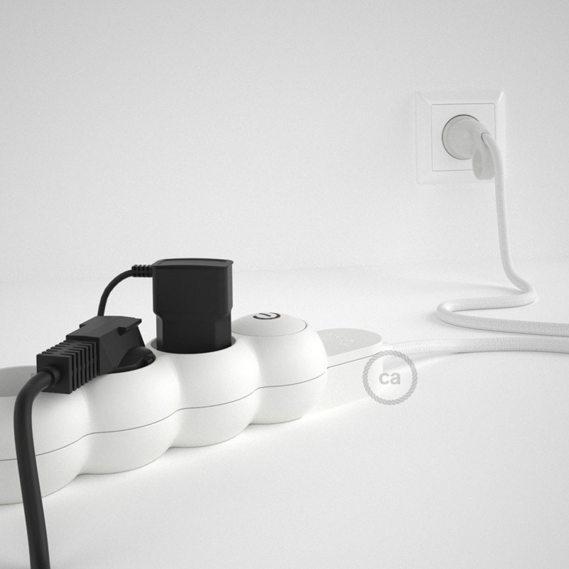 Multienchufe con cable en tejido efecto seda Blanco RM01 y clavija Schuko con anillo comfort