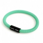 Pulsera con cierre magnético negro mate y cable RH69