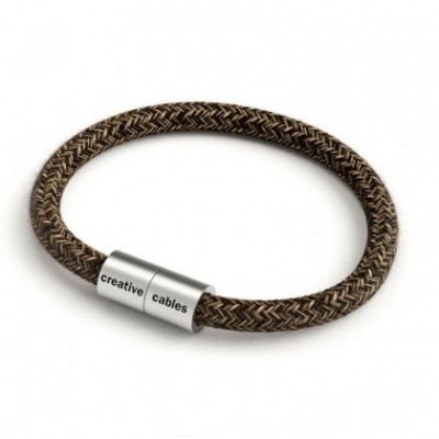 Pulsera con cierre magnético de plata mate y cable RN04