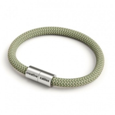 Pulsera con cierre magnético de plata mate y cable RD72