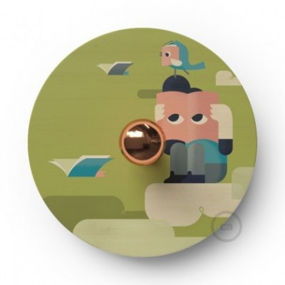 Lámpara de pared Funny Pop con pantalla UFO ilustrada doble cara, diseño por varios artistas
