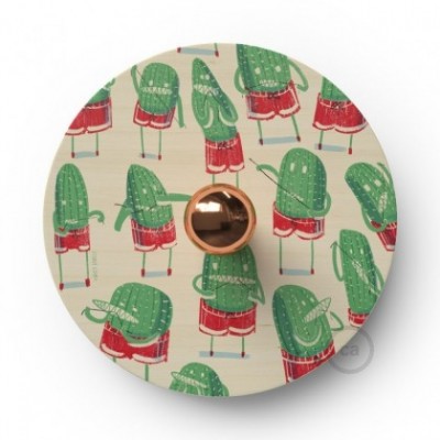 Lámpara de pared Funny Pop con pantalla UFO ilustrada doble cara, diseño por varios artistas