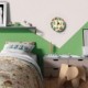Lámpara de pared Funny Pop con pantalla UFO ilustrada doble cara, diseño por varios artistas