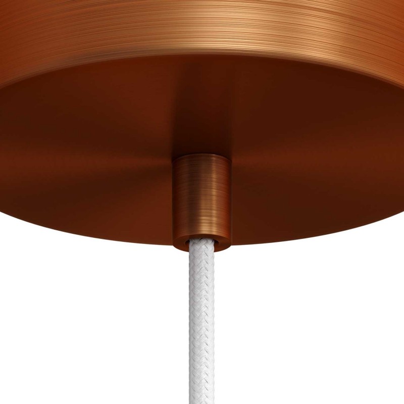Prensaestopa redondo metal con acabado cobre satinado completo con tubo roscado, tuerca y arandela.